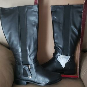 Extended Calf Black Boots
